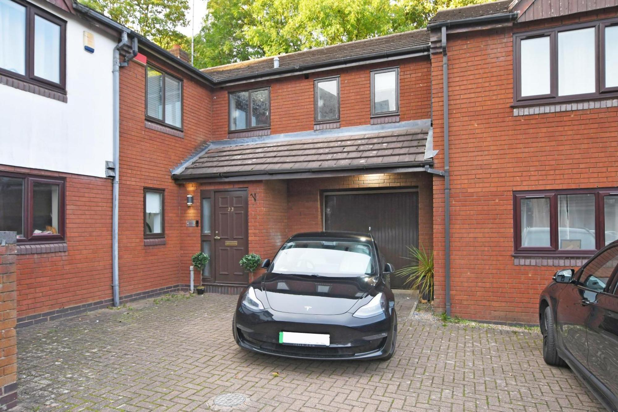 Townhouse @ Aboyne Close バーミンガム エクステリア 写真